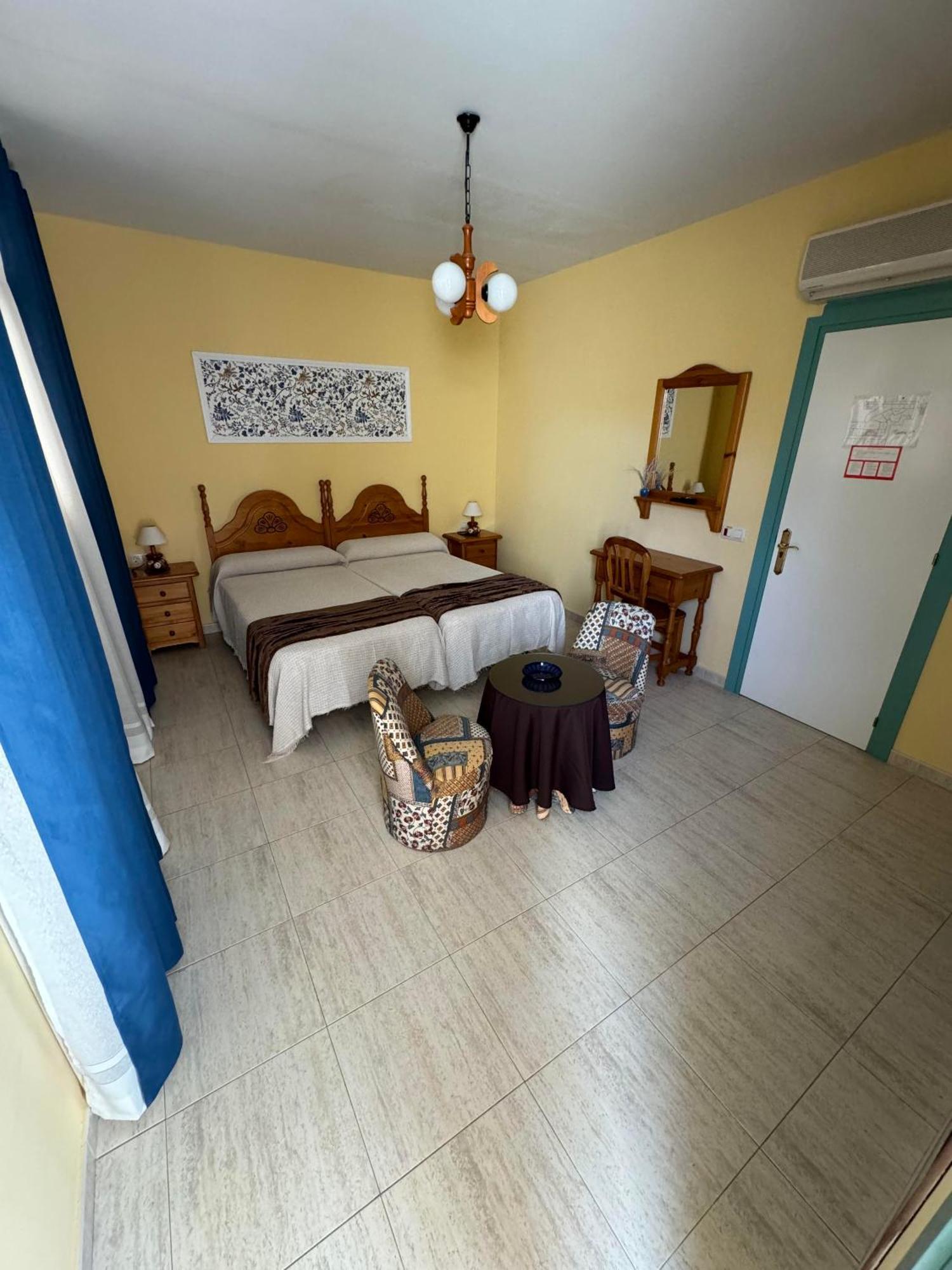 Hostal Joaquin Las Ventas con Pena Aguilera Zewnętrze zdjęcie
